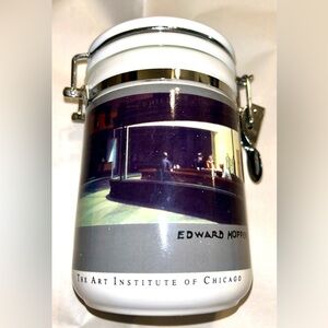 Art Institute of Chicago Edward Hopper. “Nighthawks” COPCO sealed canister. 1993